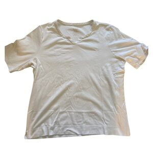 L.L. Bean White Short Sleeve Tee